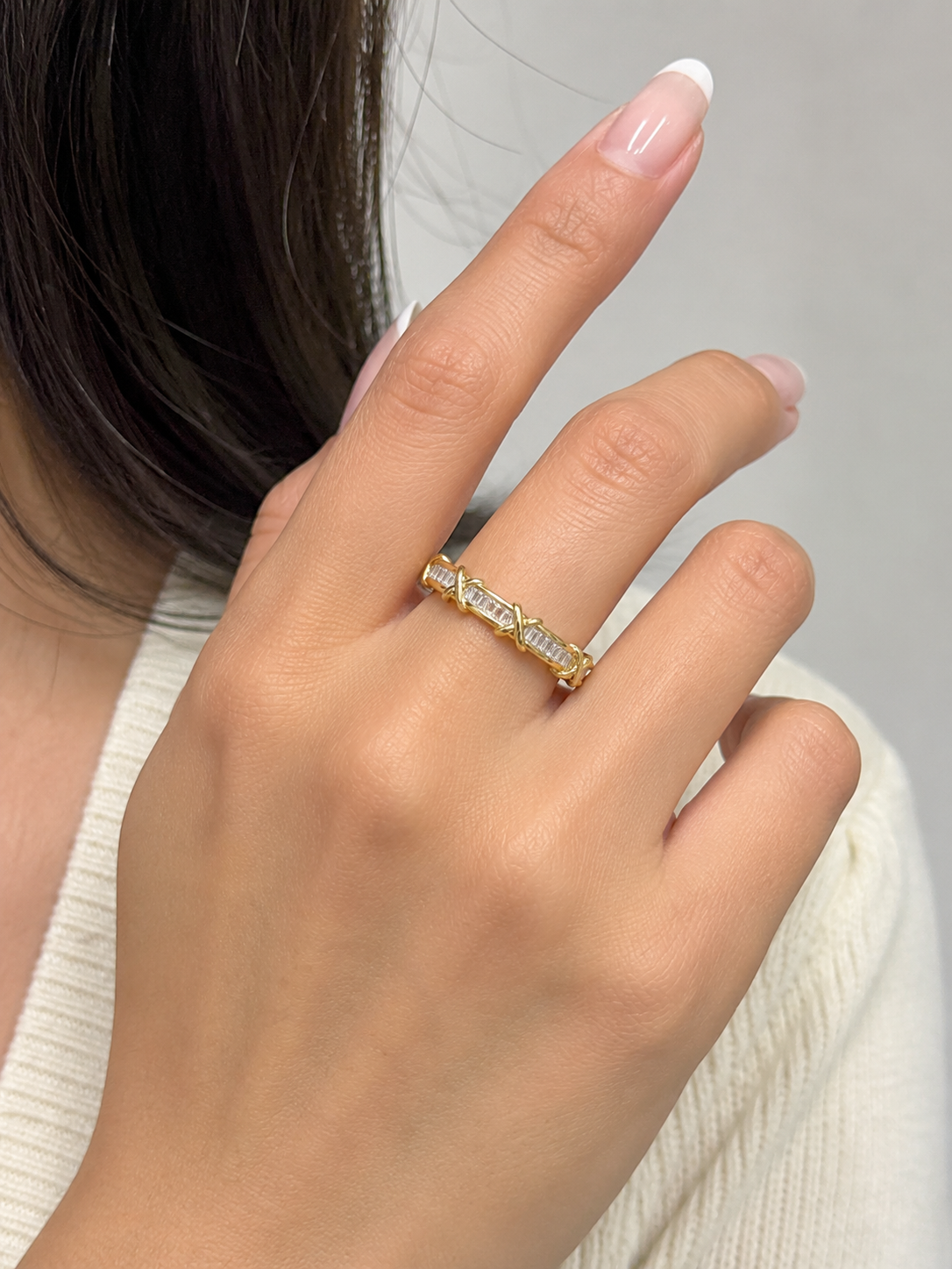 Vintage Diamond X-Link Ring