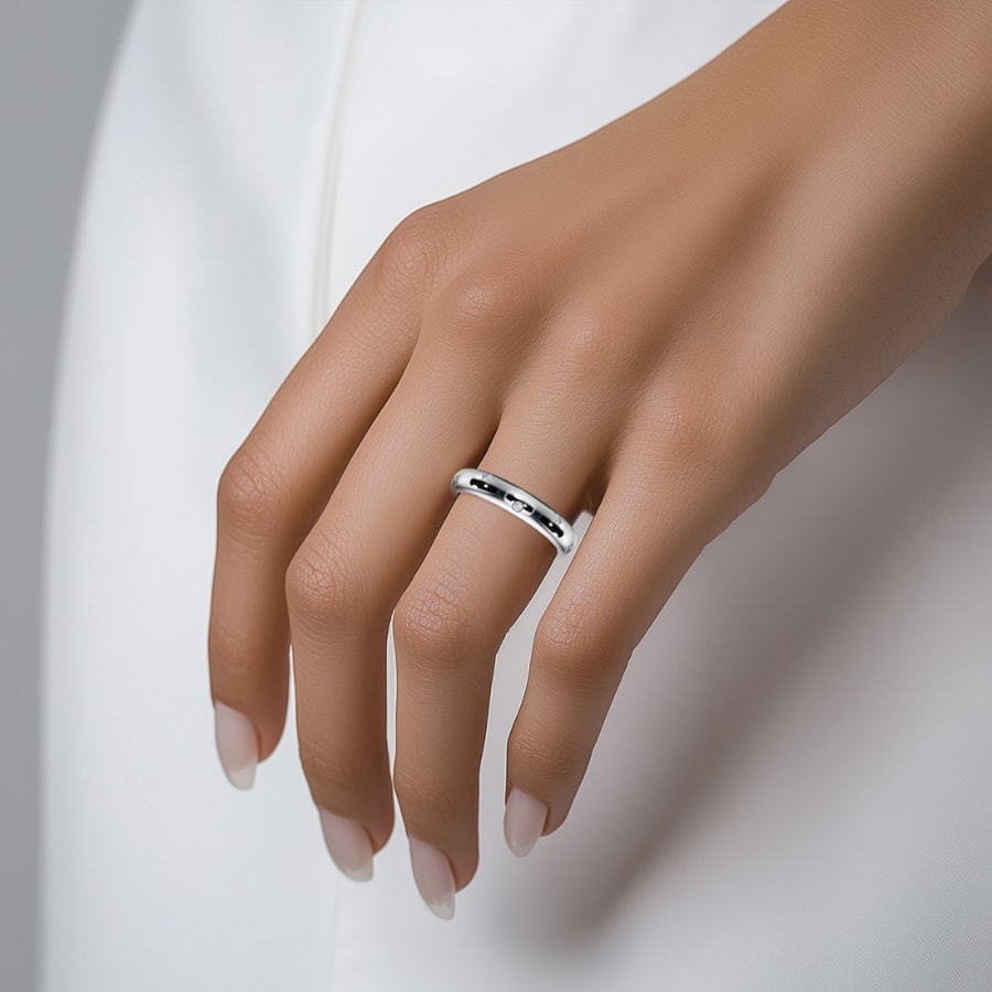 Inset Diamond Wedding Ring in Platinum (4 mm)