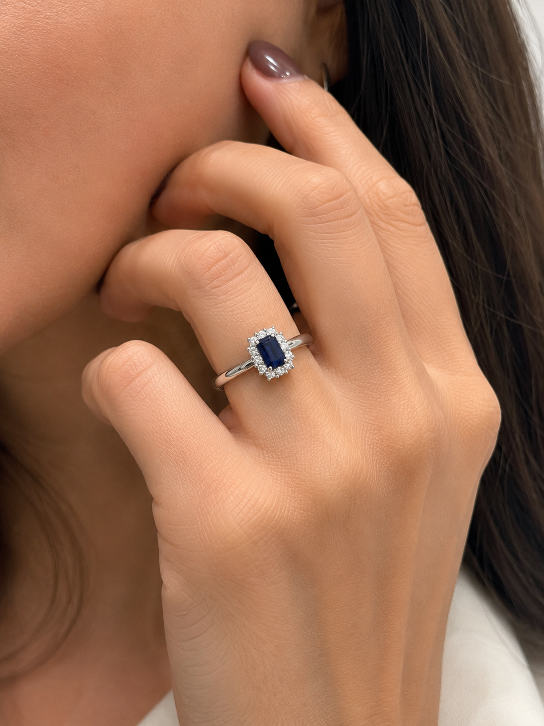 Sapphire & Diamond Halo Ring
