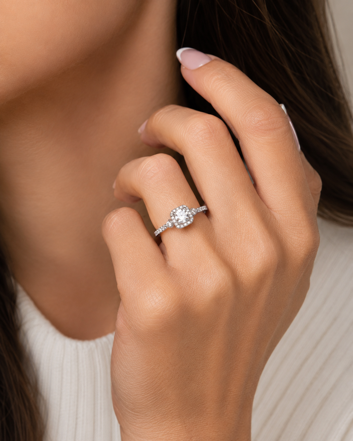 Diamond Halo Engagement Ring