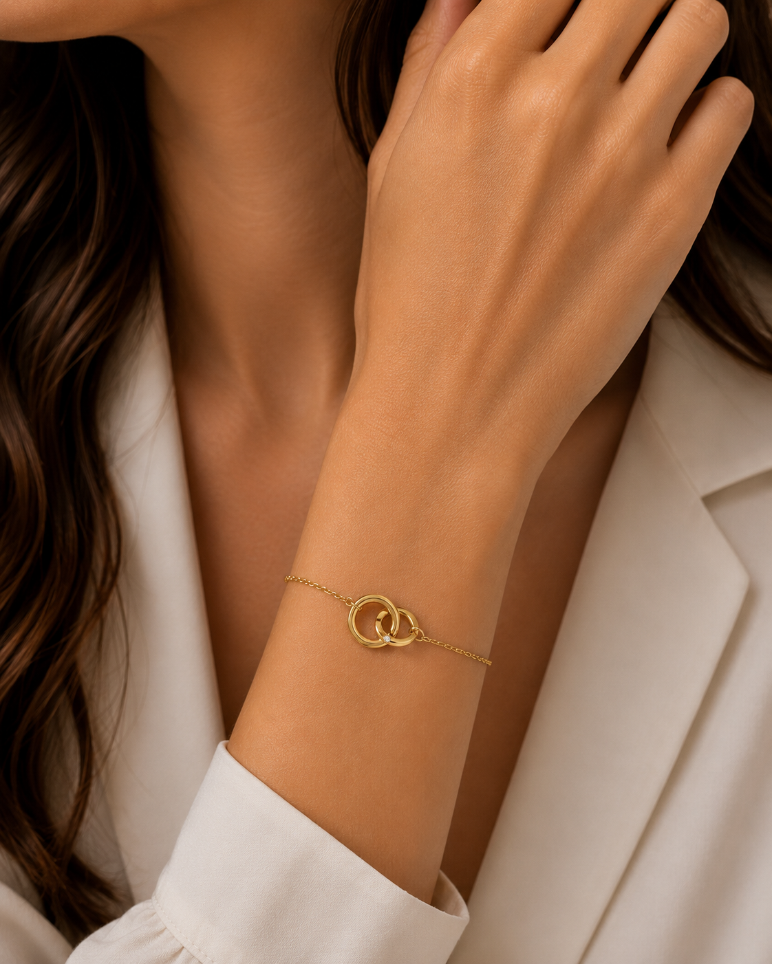 Diamond Interlocking Circle Bracelet