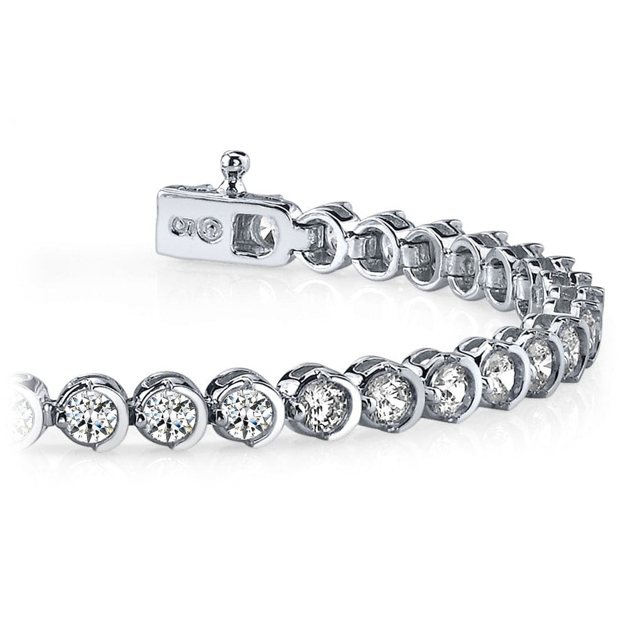 White Gold Crescent Moon Bracelet With Round Cut Diamonds